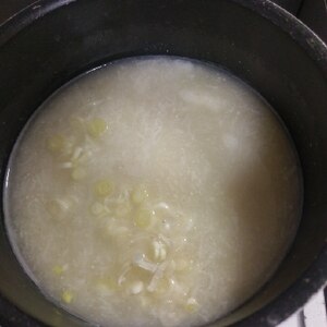 自然薯でとろとろ☆とろろのお味噌汁